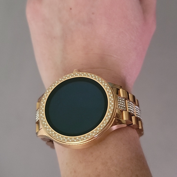 Fossil Smart Watch - Picture 5 of 9